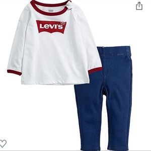 NWT- LEVI KIDS - UNISEX SIZE(3M) shirt and pants set.